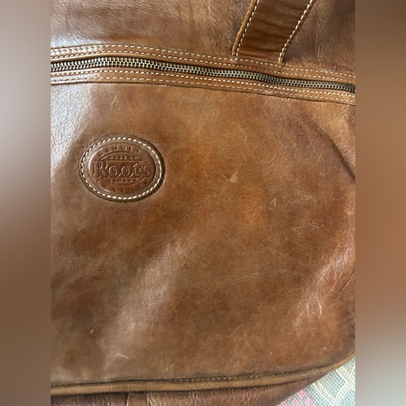 Roots tribe leather messengers crossbody bag - Picture 5 of 9